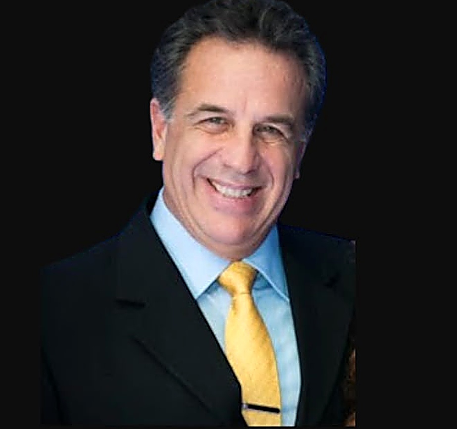 Dr. Marcos Groisman